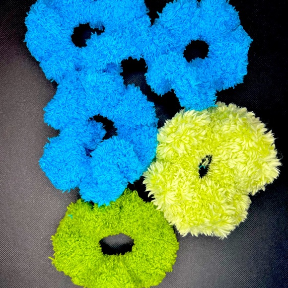 Hair Scrunchies FOR SALE - Picture 10 of 15